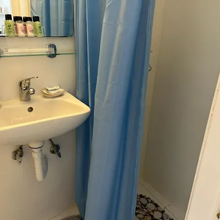 To Rent Lejlighed *
