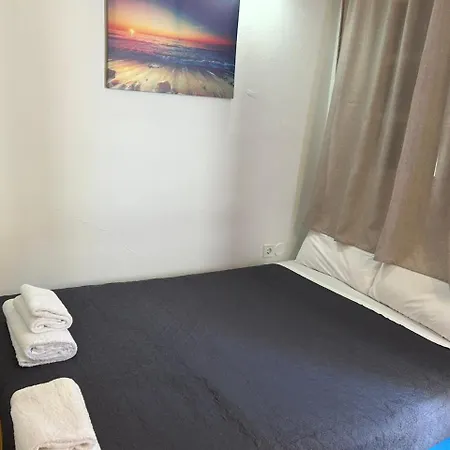 Lejlighed To Rent *